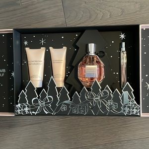 Flowerbomb Eau de Parfum Set $228 Value NEW IN BOX